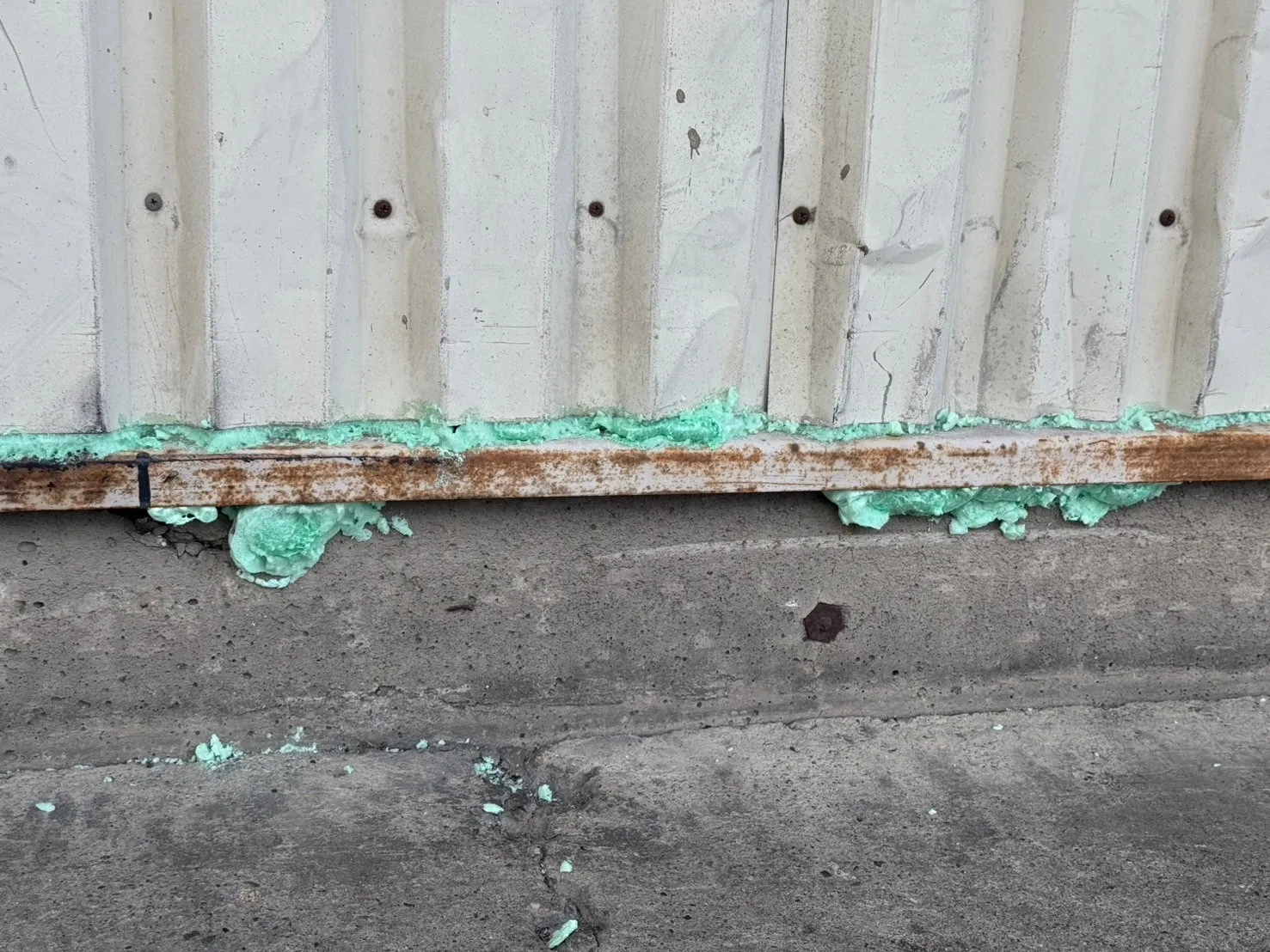 ウレタン吹き